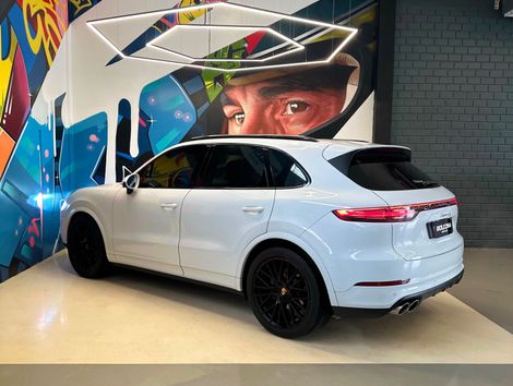 Porsche Cayenne S 2.9 Bi-Turbo V6 440cv