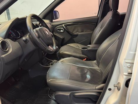 Renault DUSTER OROCH Dyna. 2.0 Flex 16V Aut.