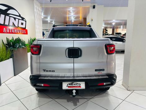 Fiat Toro Ultra 2.0 16V 4X4 Diesel Automático - foto 8