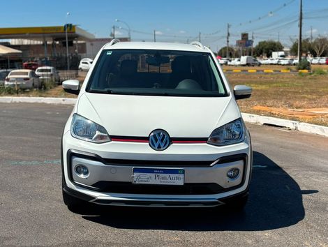 VolksWagen up! cross 1.0 TSI Total Flex 12V 5p