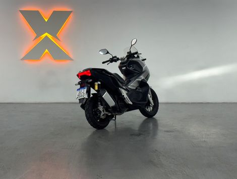 HONDA ADV 150