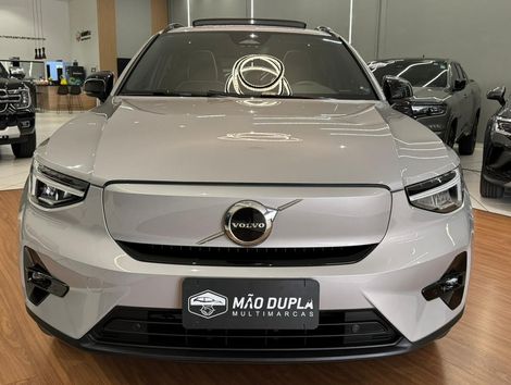 Volvo XC 40 Recharge Plus (Elétrico)