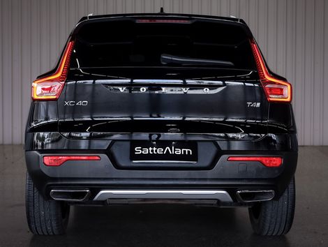 Volvo Volvo XC40 T4 Transcript