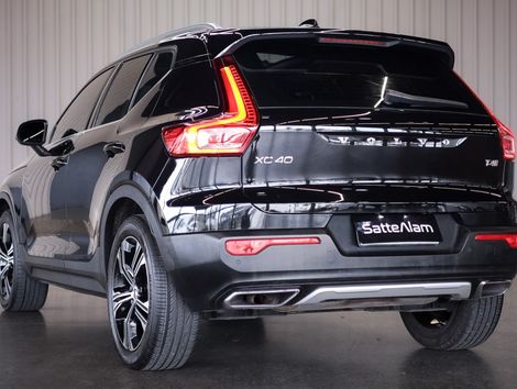 Volvo Volvo XC40 T4 Transcript
