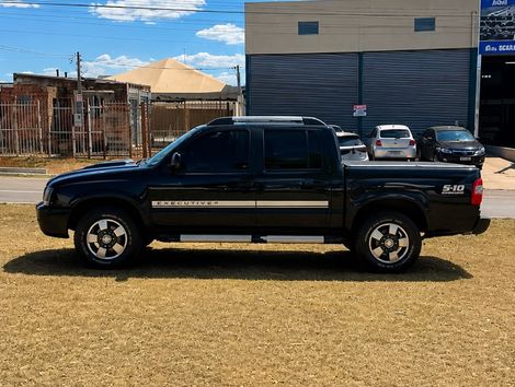 Chevrolet S10 P-Up Executive 2.4 MPFI F.Power CD