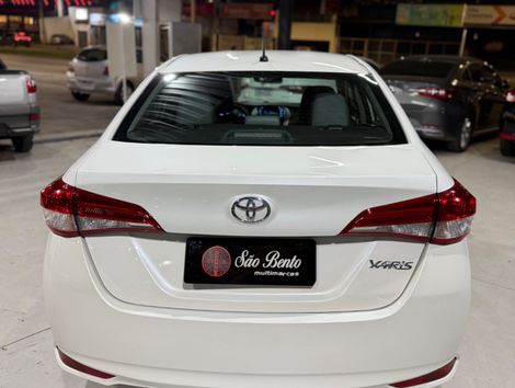 Toyota YARIS XL Live Sedan 1.5 Flex 16V 4p Aut.
