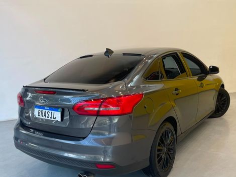 Ford Focus 2.0 16V/SE/SE Plus Flex 5p Aut.