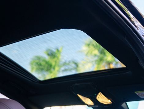 BMW 330e M Sport 2.0 Turbo Aut. (Híbrido)
