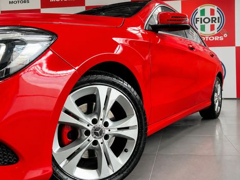 Mercedes CLA-180 1.6 16V 122cv Aut.