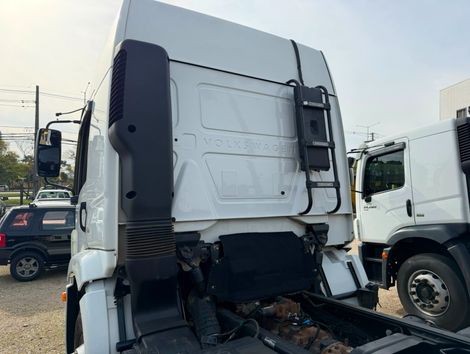 VOLKSWAGEN 24-280 E Constel. 6x2 2p (diesel)(E5)