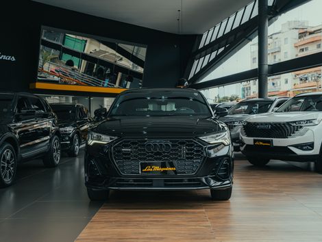 Audi Q3 SPB Perf. Black 2.0 TFSI Tipt. Quat.