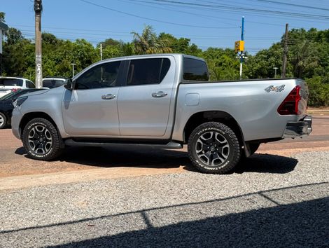Toyota Hilux CD SRX 4x4 2.8 TDI 16V Diesel Aut.
