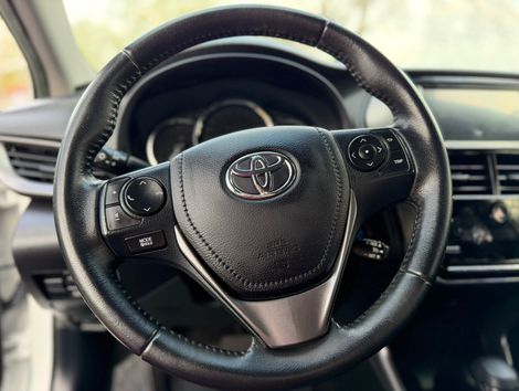 Toyota YARIS XS Sedan 1.5 Flex 16V 4p Aut.