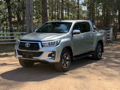 Toyota Hilux CD SRX 4x4 2.8 TDI 16V Diesel Aut.