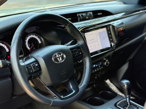 Toyota Hilux CD SRX 4x4 2.8 TDI 16V Diesel Aut.