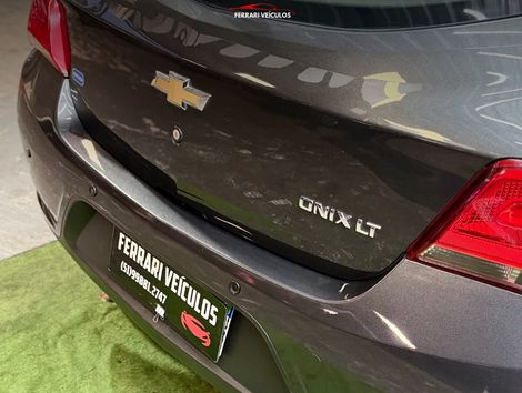 Chevrolet ONIX HATCH LT 1.0 8V FlexPower 5p Mec.