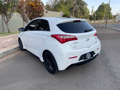 Hyundai HB20 C.Style/C.Plus 1.6 Flex 16V Aut.
