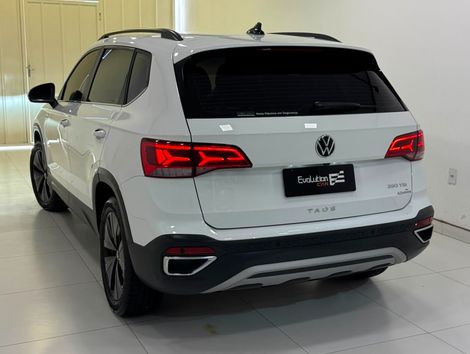 VolksWagen TAOS Comfortline 1.4 250 TSI Flex Aut.