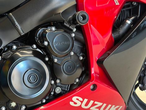 SUZUKI GSX-S 1000 F