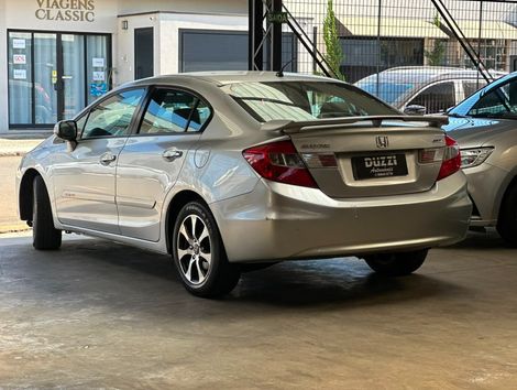 Honda Civic Sedan EXS 1.8/1.8 Flex 16V Aut. 4p