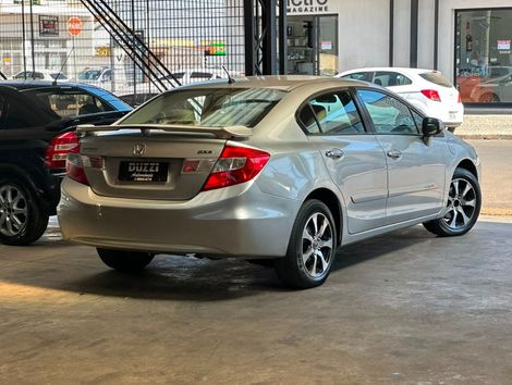 Honda Civic Sedan EXS 1.8/1.8 Flex 16V Aut. 4p