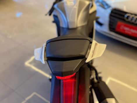 YAMAHA YZF R-15 155 ABS