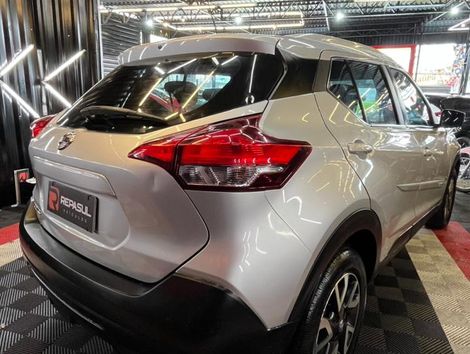 Nissan KICKS SL 1.6 16V FlexStar 5p Aut.