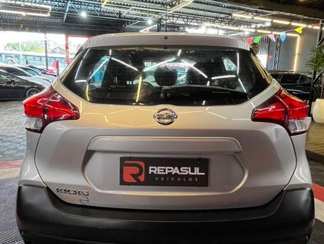 Nissan KICKS SL 1.6 16V FlexStar 5p Aut.