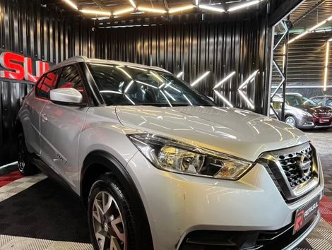 Nissan KICKS SL 1.6 16V FlexStar 5p Aut.