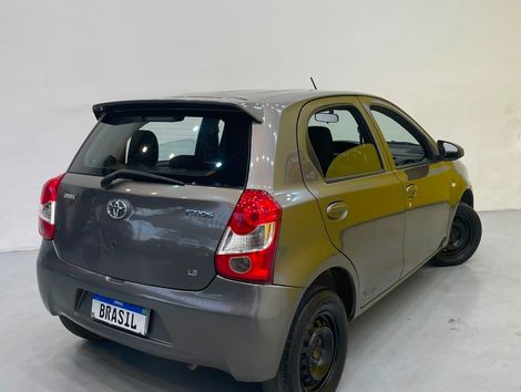 Toyota ETIOS X 1.3 Flex 16V 5p Mec.