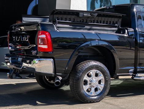 RAM 2500 LARAMIE  6.7 TDI  CD 4x4 Diesel