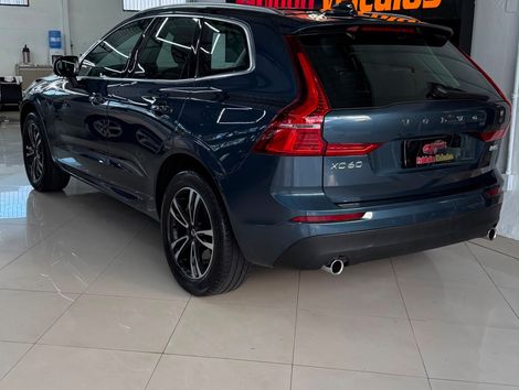 Volvo XC 60 D-5 MOMENTUM 2.0 AWD Diesel 5p