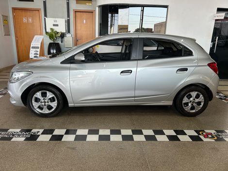 Chevrolet ONIX HATCH Joy 1.0 8V Flex 5p Mec.