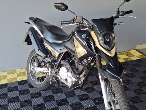 YAMAHA CROSSER Z
