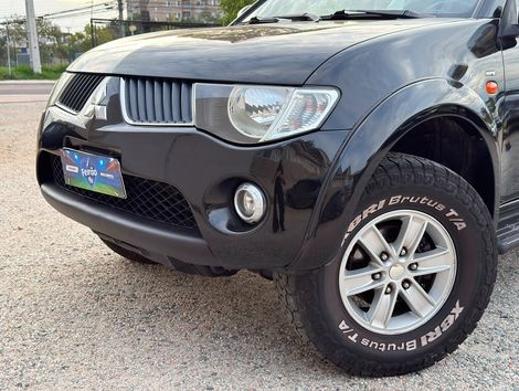 Mitsubishi L200 Triton HPE 3.2 CD TB Int.Diesel Aut