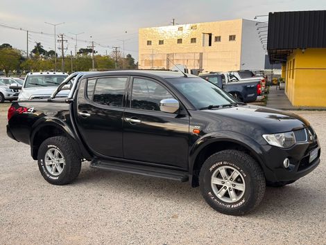 Mitsubishi L200 Triton HPE 3.2 CD TB Int.Diesel Aut