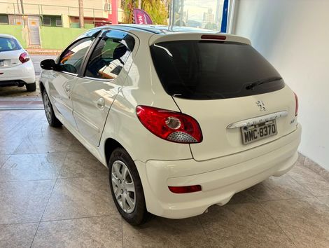 Peugeot 207 Active 1.4 Flex 8V 5p