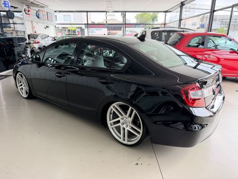 Honda Civic Sedan LXR 2.0 Flexone 16V Aut. 4p