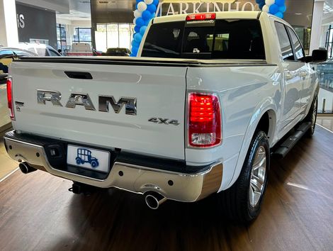 RAM CLASSIC LARAMIE 5.7 CD V8 4X4 Aut.