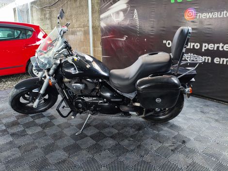 SUZUKI BOULEVARD M800