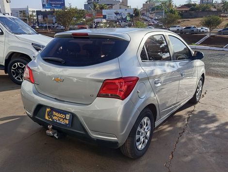 Chevrolet ONIX HATCH LT 1.0 8V FlexPower 5p Mec.