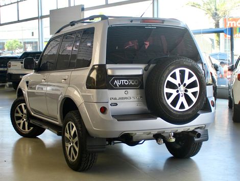 Mitsubishi Pajero TR4 2.0/ 2.0 Flex 16V 4x4 Aut.