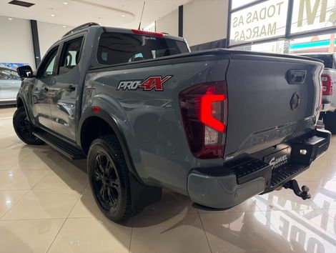 Nissan Frontier PRO4X CD 4x4 2.3 Bi-TB Die. Aut