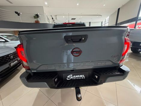 Nissan Frontier PRO4X CD 4x4 2.3 Bi-TB Die. Aut