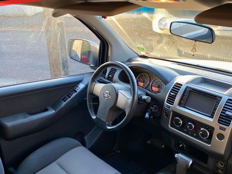 Nissan Frontier Sv At Cd 4X4 2.5 Tb Dies Automático - foto 10