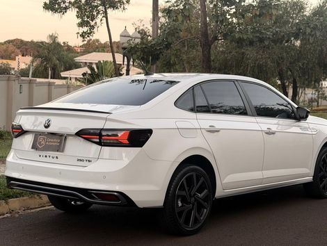 VolksWagen VIRTUS Exclusive 250TSI 1.4 Flex 16V Aut