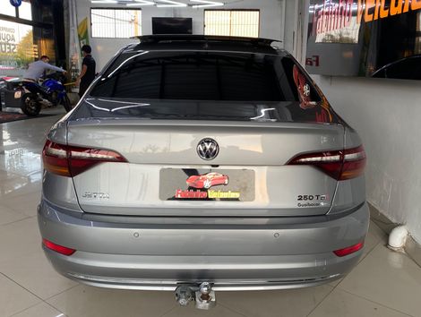 VolksWagen JETTA Comfort. 250 TSI 1.4 Flex 16v Aut.