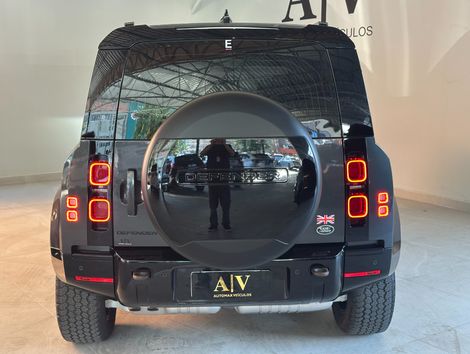 Land Rover Defe. 110 X-DY.HSE D300 Die Aut. (Híb.)