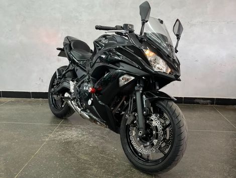 KAWASAKI NINJA 650