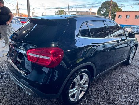 Mercedes GLA 200 Advance 1.6/1.6 TB 16V Flex Aut.